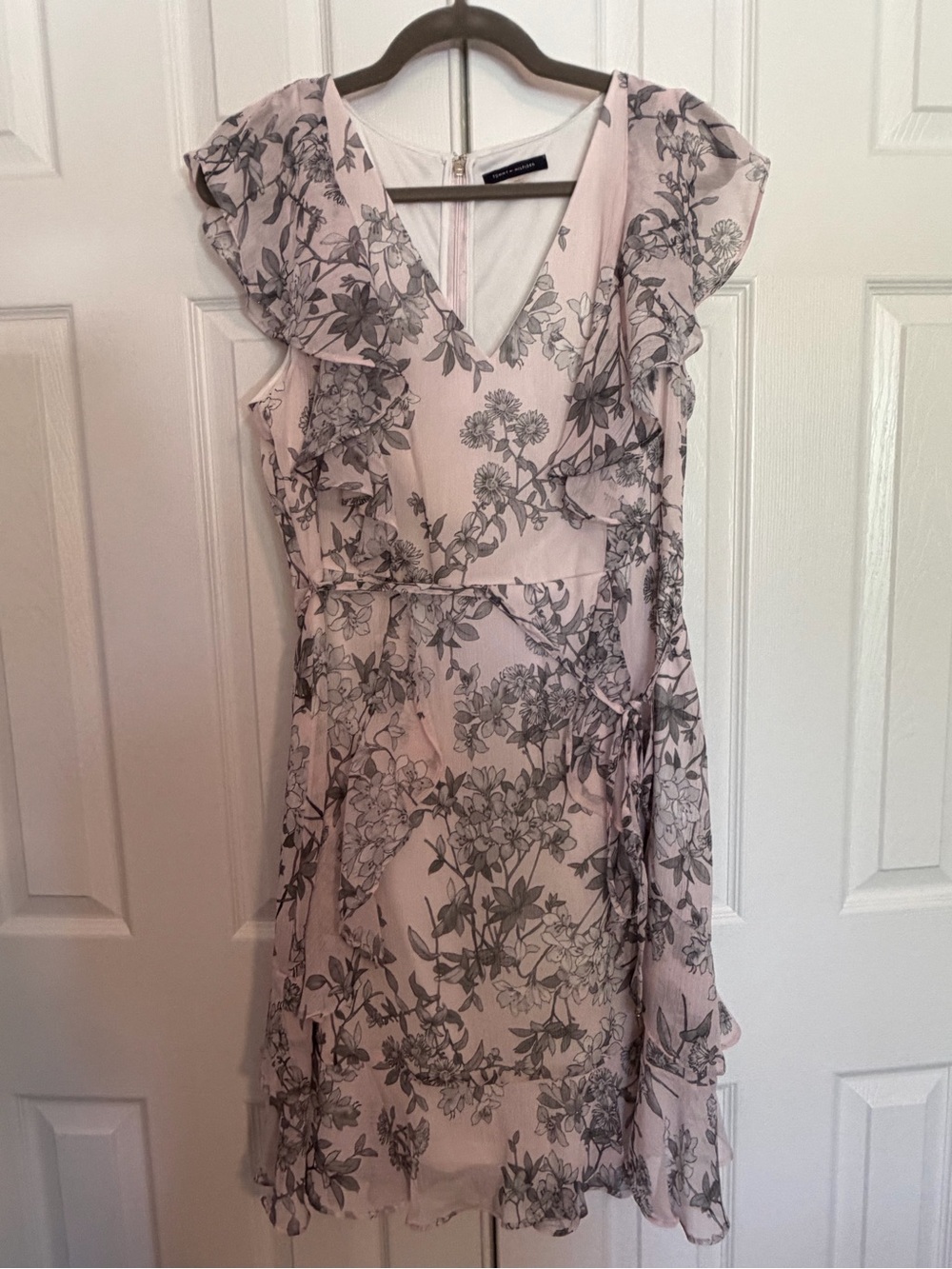 Tommy Hilfiger Blush Floral Ruffle V-Neck Mini Dress